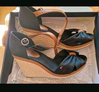 Tommy Hilfiger❗️NEU❗️ Schuhe Sommer Pumps Sandalen Marburg - Wehrda Vorschau