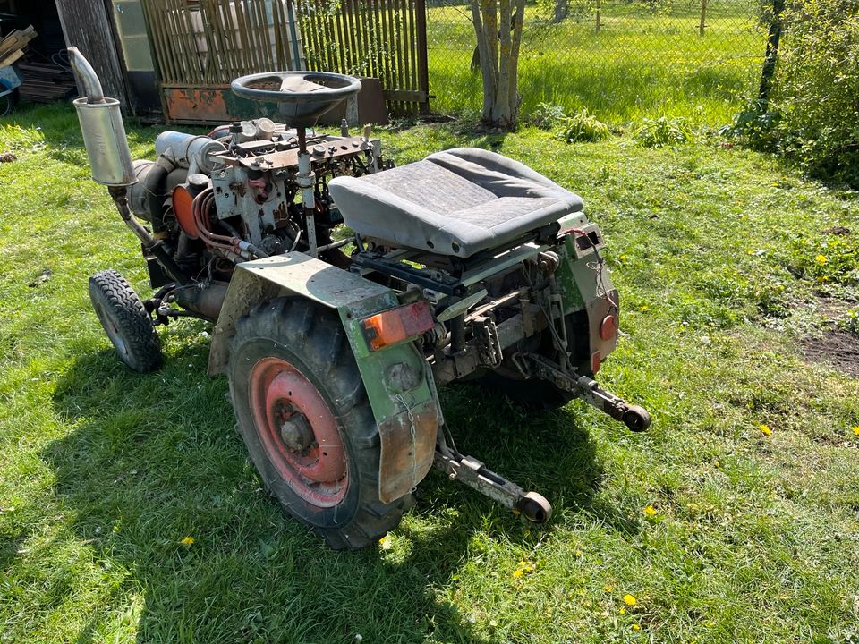 Eigenbau Traktor mit Trabant Motor in Gotha