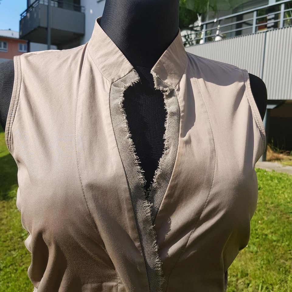 Hugo Boss damen megaleichtes Kleid gr.36 beige fast Neu,88%Cotton in Frankfurt am Main
