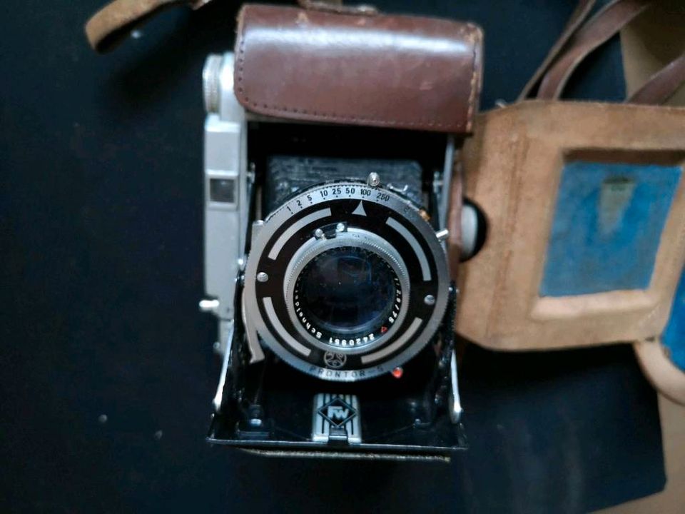 Alte Fotoapparate in Burglengenfeld