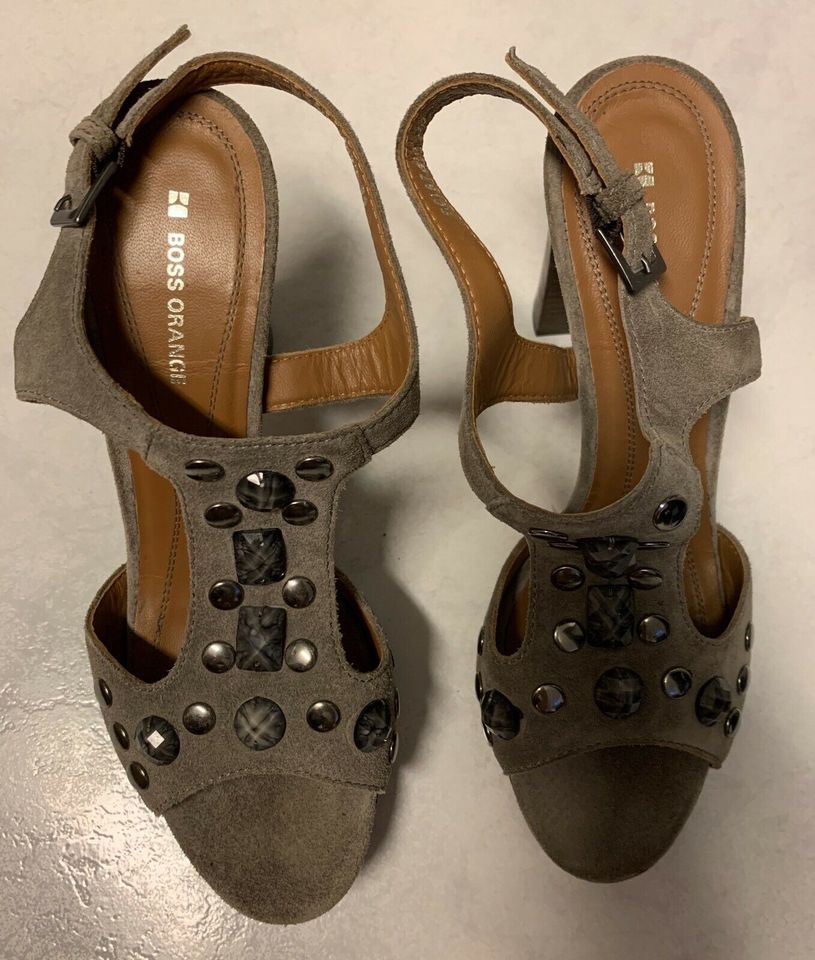 High Heels /Sandaletten von Boss Orange, Gr. 38, quasi neu in Bürstadt