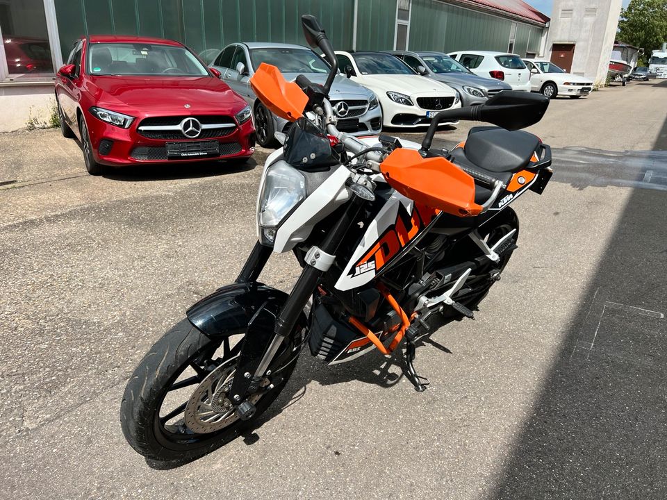 KTM Duke 125 in Dürnau