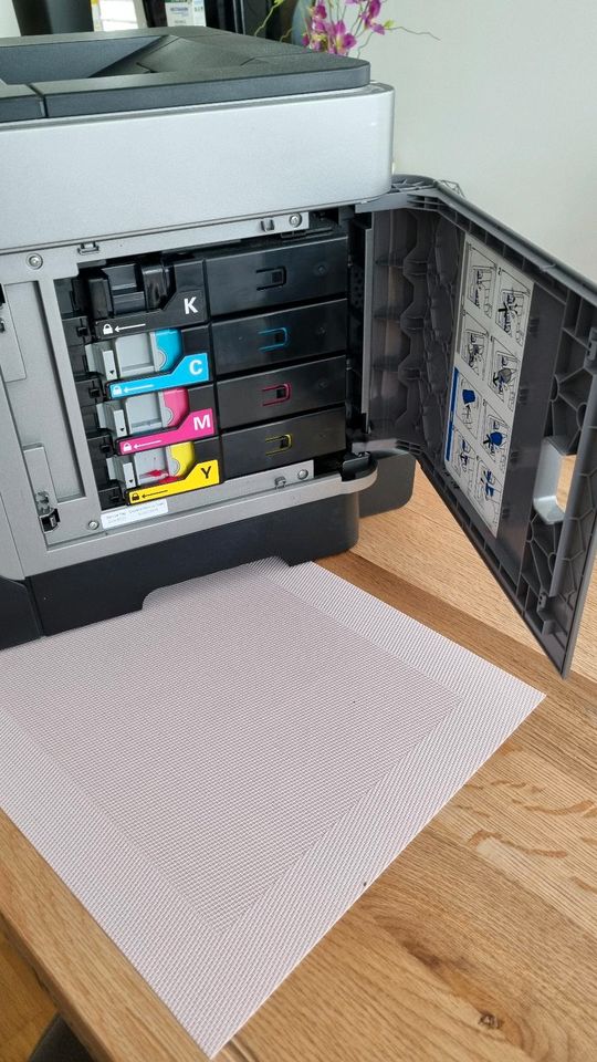 2 Schwarze Toner mit DELL 1320C Laserdrucker in Überlingen