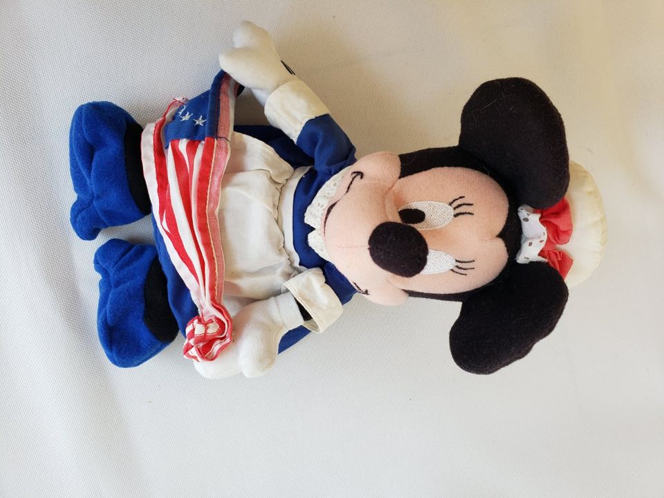 Disney Minnie Mouse Maus Betsy Ross Kolonialflagge Kuscheltier in Gundelsheim