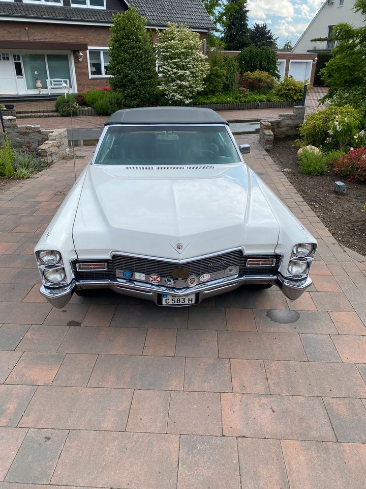 Cadillac deVille Convertible 1968 in Versmold