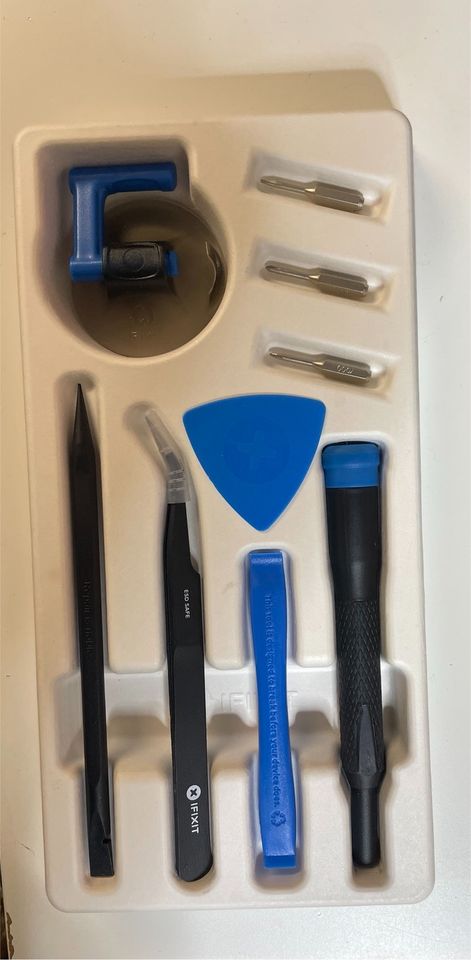 IFIXIT repair tools in Neustadt an der Weinstraße