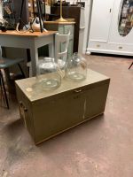 Truhe Antik Bank Kiste Tisch Flur Möbel Couch TischVintage Hamburg-Nord - Hamburg Eppendorf Vorschau