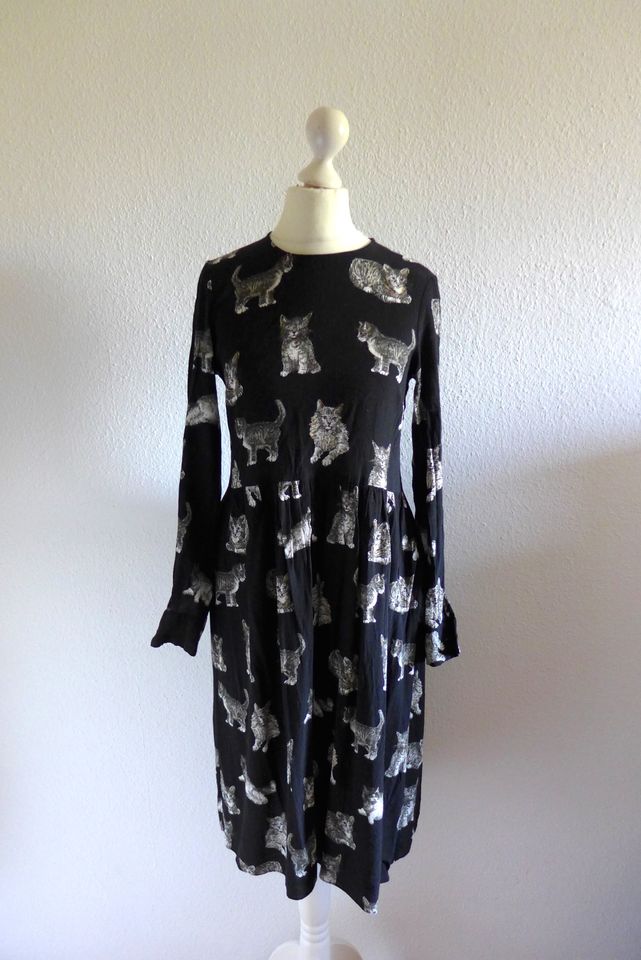 Zara Woman Boho Kleid schwarz grau Katze Print Gr. XS 34/36 in München