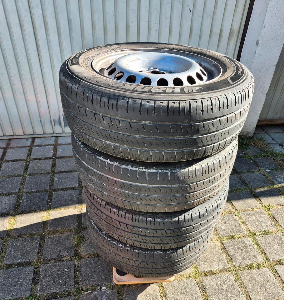 Stahlfelgen mit Sommerreifen 205 / 65 R 16 C für VW Bus T6 in Ingolstadt