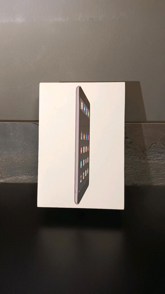 iPad mini 2 mit 16GB in Space Grey in Tapfheim