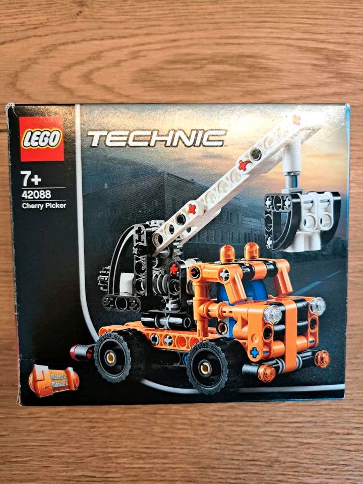 Lego Technic Doppelpack, Lego 42088 u 42120 in Daun