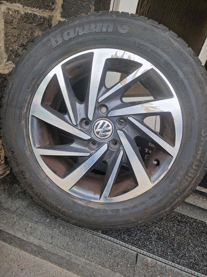 VW Touran Alufelge 16" mit 205/60 R16 Reifen als Ersatzrad in Mendig