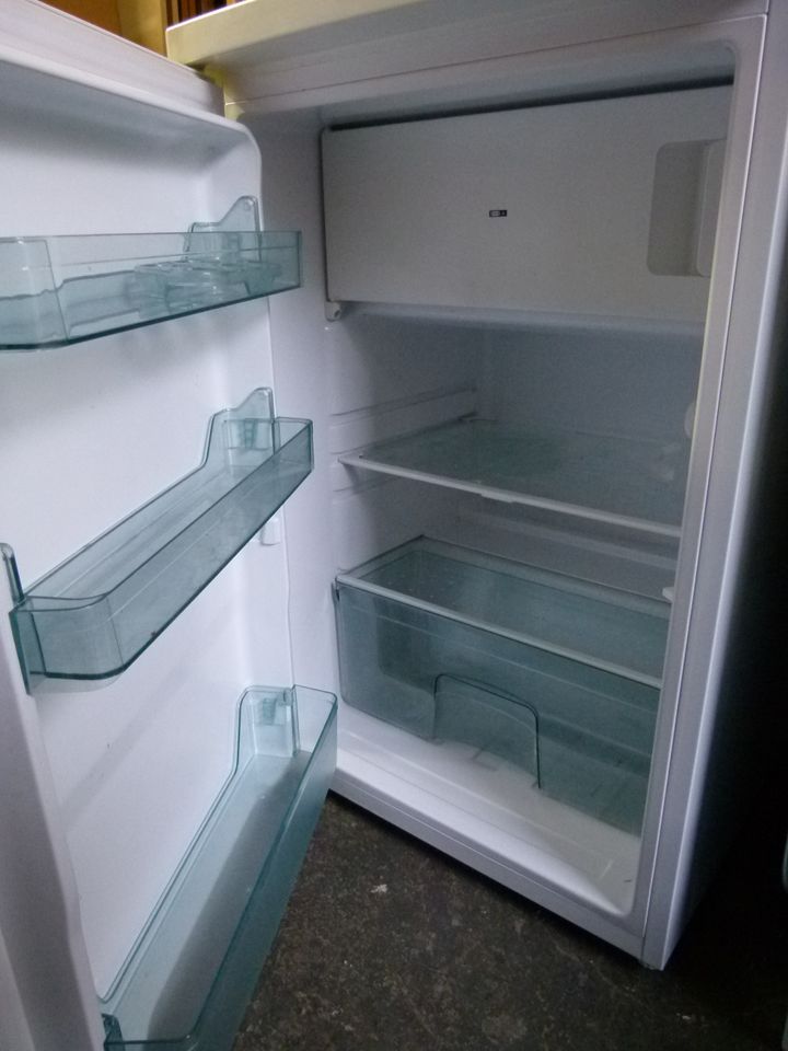 Kühlschrank mit Gefrierfach, Energieklasse A++, Standgerät 55 cm in Sprockhövel