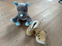 Niedliche Babyschuhe mit Schaffell / Winterbabyschuhe Brandenburg - Falkensee Vorschau