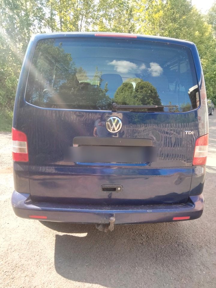 VW T5 mit Klima+8 sitzplatz in Reichenbach (Vogtland)