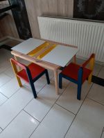 Ein toller Kinder Spieltisch und 2 Stuehle Niedersachsen - Saterland Vorschau