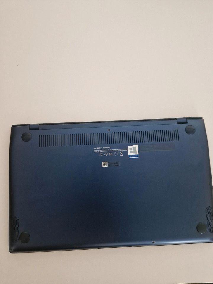 Asus Zenbook UX434FLC in Witten