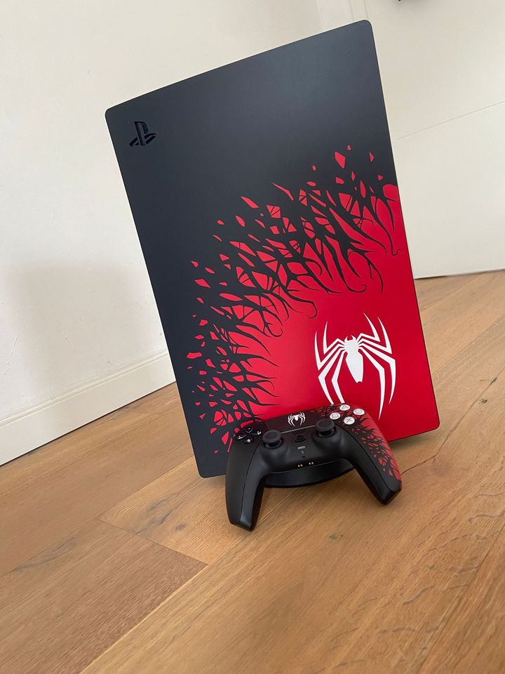 Playstation 5 - Disk Version Spiderman 2 Limited Edition in Beselich