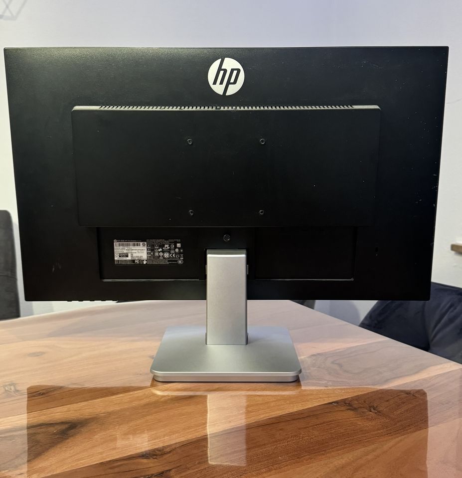 HP Monitor 27 Zoll QHD 2ms OVP in Schnabelwaid