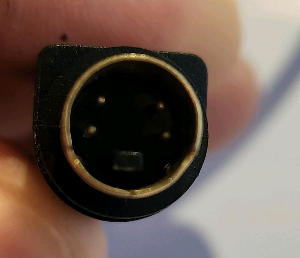 CINCH Kabel mit Adapter für TV in Taufkirchen