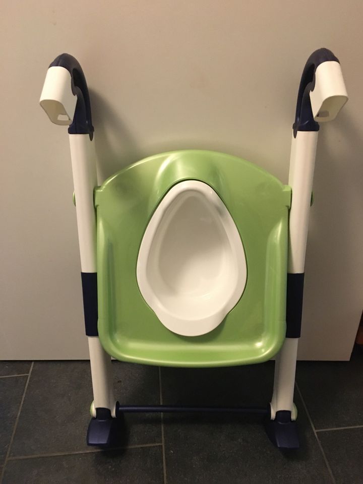 Toilettentrainer blau weiß grün in Gifhorn