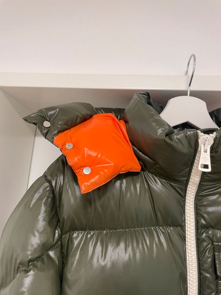 Moncler x Mytheresa Jacke 100 % Original ! in Dortmund