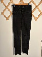 High waisted Jeans Hose Schwarz 160/64A Frankfurt am Main - Frankfurter Berg Vorschau