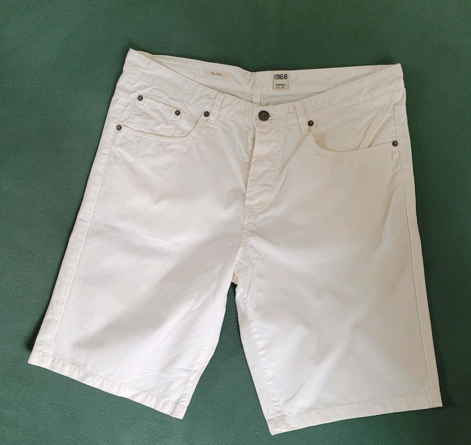 Neue Esprit Shorts, kurze Hose in Metzingen