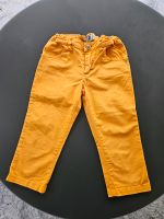 Versace Hose Kinder Gr. 92-98 Jeans Matsch Jogging Hessen - Lauterbach (Hessen) Vorschau