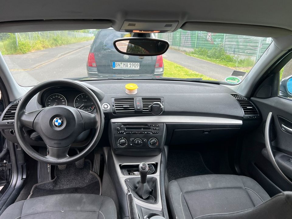 BMW Auto zu verkaufen, Preis 1800€ in Bonn
