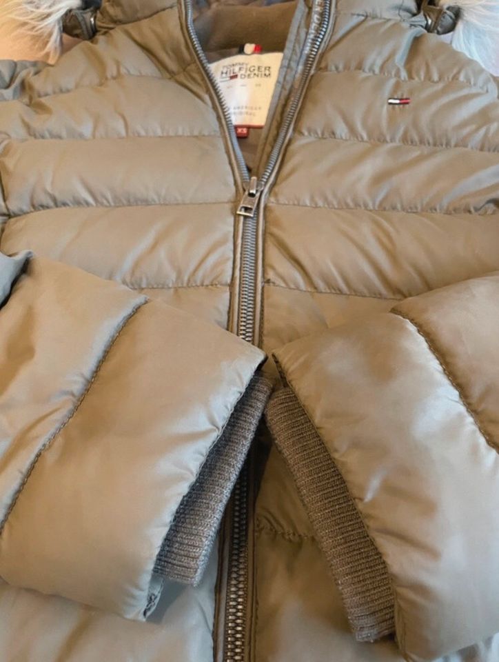 Tommy Hilfiger Winterjacke Daunen in Leipzig