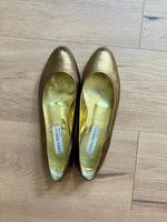 Ballerina in Gold Köln - Bayenthal Vorschau