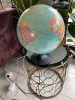 Globus mit Beleuchtung Berlin - Tempelhof Vorschau