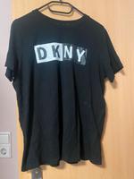 Tshirt von DKNY Brandenburg - Potsdam Vorschau
