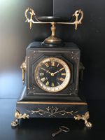 FRANZÖSISCHE PENDULE / KAMINUHR mit Schalenbekrönung um 1880 Stuttgart - Botnang Vorschau