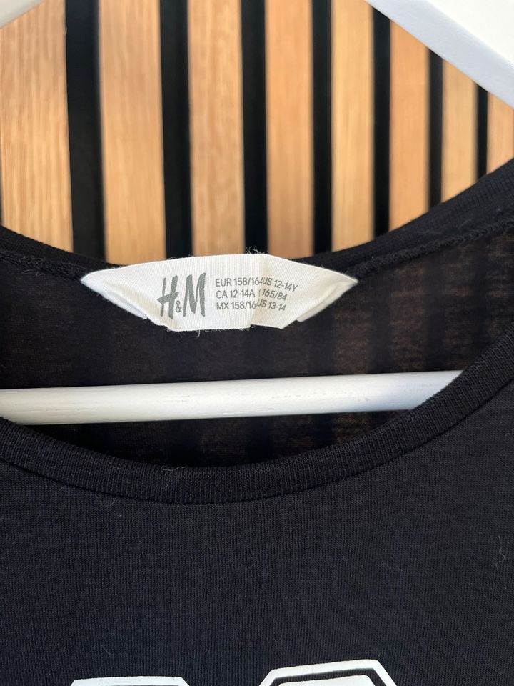 Verkaufe ein ärmelloses Top von H&M in Stuttgart