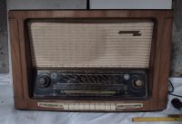 4. Grundig-Type 5040 Röhrenradio aus alten Zeiten, siehe Bilder. Bayern - Miltenberg Vorschau