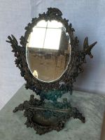Spiegel, antik, Guß, floral, vintage, Farbe: schwarz/bronze Frankfurt am Main - Nordend Vorschau