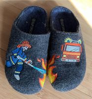 Supersoft Gr. 32, Filz-Pantoffeln, Hausschuhe Feuerwehr Schuhe Mülheim - Köln Stammheim Vorschau