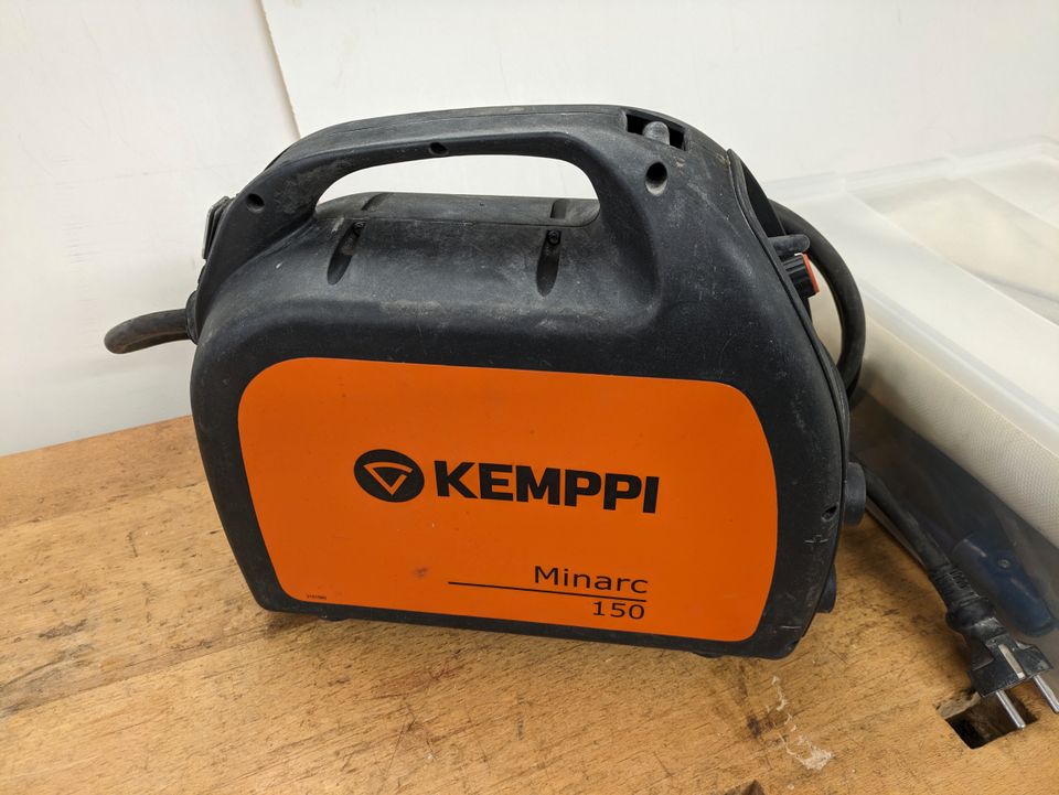 Kemppi Minarc 150 Schweißgerät, Schweißinverter mit Zubehör in Hemer