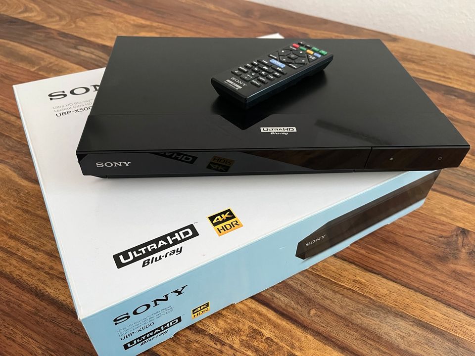 Sony UBP-X500 4K Ultra HD Blu-ray Disc Player (Dolby Atmos, HDMI) in Berlin