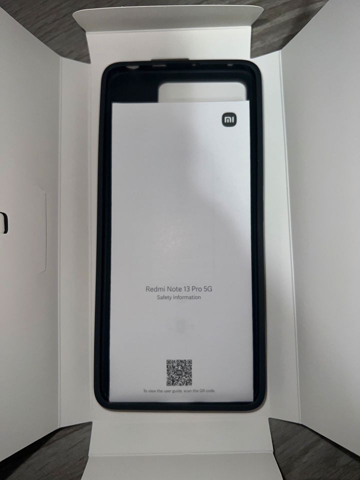 Redmi Note 13 Pro 5G original Handyhülle in Düsseldorf