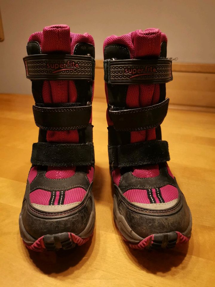 Superfit Winterstiefel Gr. 32 pink-schwarz in Pförring