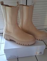 °NEU° Chelsea Boots creme beige Gr 41 Deichmann,+ imprägniert!! Niedersachsen - Delmenhorst Vorschau