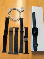 Apple Watch Series 7  45 mm black - Topzustand- inkl. 5 Armbänder Sachsen-Anhalt - Halle Vorschau