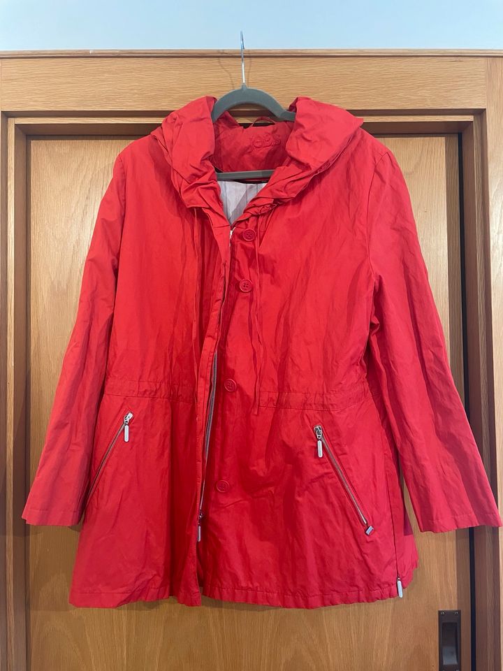 Rote Jacke von Jobis, Sommerjacke, Größe 44 in Oberhausen a.d. Donau