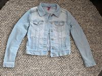 H&M Jeans Jacke Gr. 36/38  nicht getragen Niedersachsen - Bomlitz Vorschau