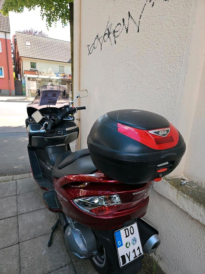 Suzuki Burgman AN K 7 mit neuen TÜV, im guten gepflegtem zustand in Dortmund