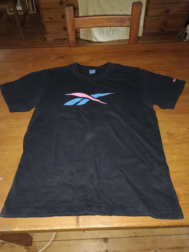 T-Shirt Reebok schwarz 100% Baumwolle in Enger