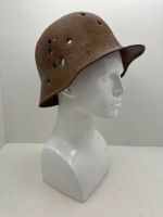 Stahlhelm M17 Kampfschaden / 1 Weltkrieg 2 Weltkrieg / Militaria Bayern - Purtschellerhaus Vorschau